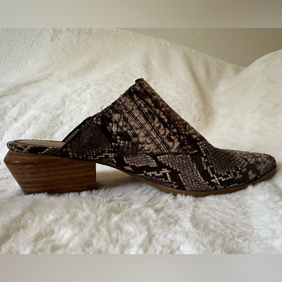 Splendid Hailee 2 Stacked Heel Mules - Snakeskin Neutral - Picture 3 of 7